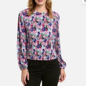 Wayf Blouse Women Purple Floral Accordion Pleat Stretch Satin Long Sleeve